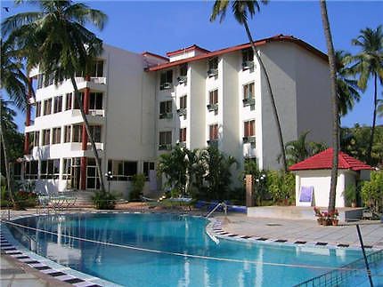 Dolphin Bay Hotel Goa Екстериор снимка